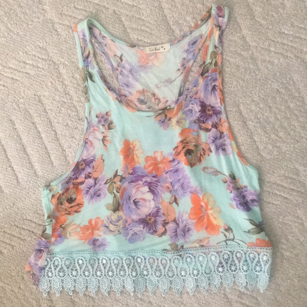 NWOT Tres Bien Floral Tank Top